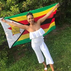 Meet your Posher, Nadia